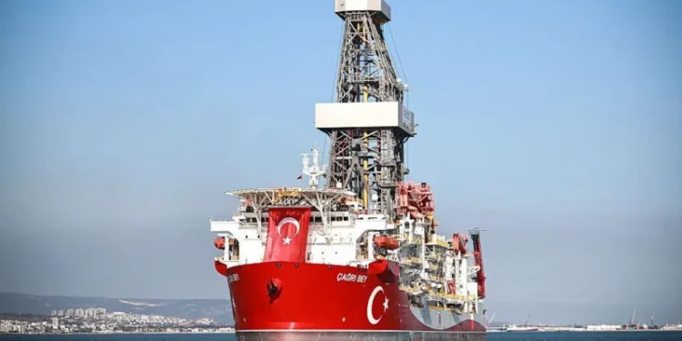 Somalia Set for Historic Offshore Oil Drilling with Turkish Partnership