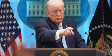 Trump Agrees to Two-Week Ceasefire with Iran, Strait of Hormuz to Reopen