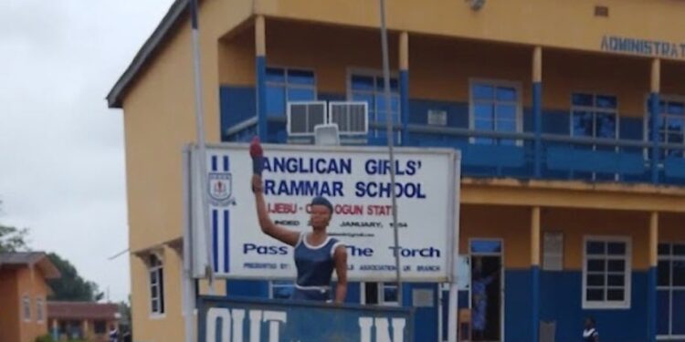 Many Students Hospitalised After Suspected Gas Leak at Ogun School