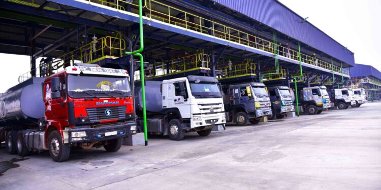 Dangote Refinery Lowers Diesel Price to N1,600 as Import Competition Rises