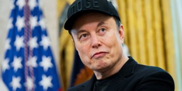 Uganda Grants Operating License to Elon Musk’s Starlink