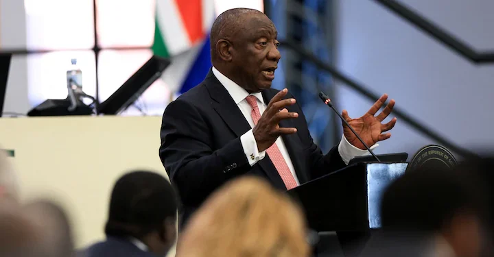 South African Parliament Sets Monday Meeting for Next Stage of Ramaphosa Impeachment Probe