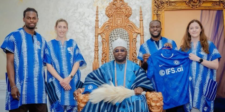 NIGERIA: Chelsea Delegation, Victor Moses Visit Oba Elegushi In Lagos