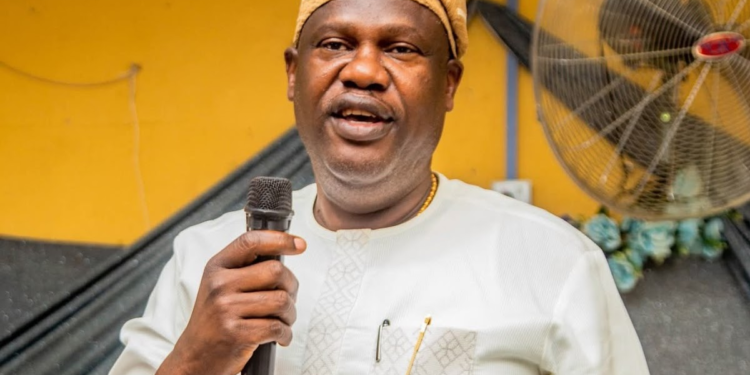NIGERIA: Samuel Ajose Steps Down From Lagos Governorship Contest, Endorses Hamzat