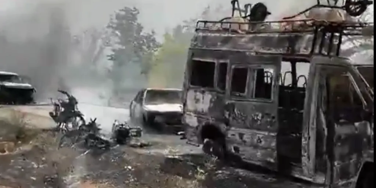 Fuel Crisis Worsens as Militants Burn Vehicles Near Mali’s Capital