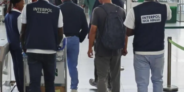 Nigeria Police Repatriate Chinese Fugitive Over $245m Ponzi Scheme Case