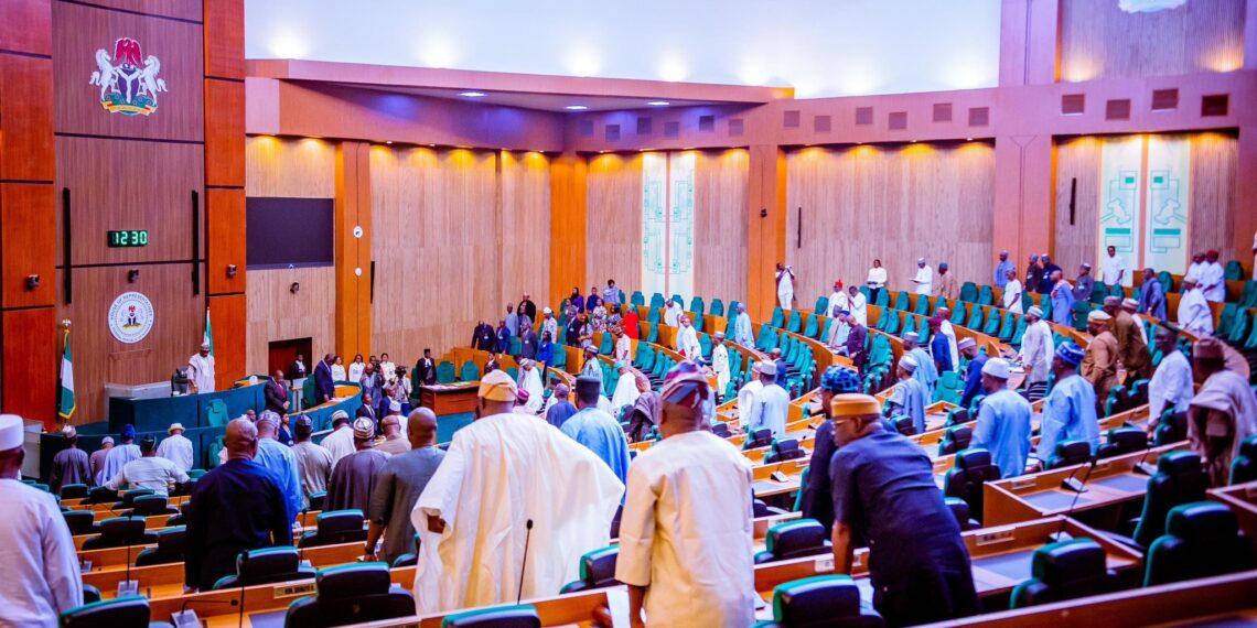 Nigeria: 7 PDP Reps in Oyo Dump Party for APM