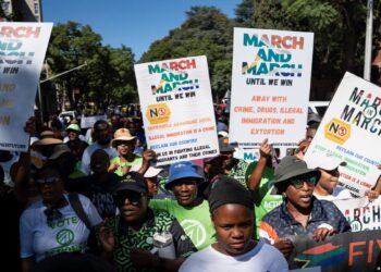 Nigeria Plans to Evacuate 1,000+ Citizens from South Africa as Xenophobic Violence Spreads