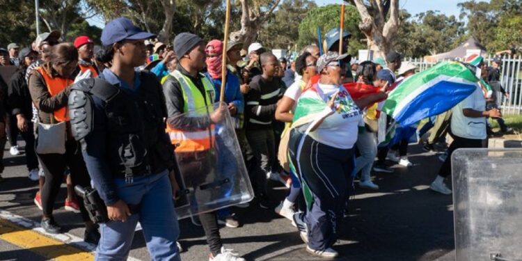 SOUTH AFRICA : Tensions Rise As Anti-Immigration Protesters March In Kwa-Thema
