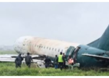 Nigeria: (VIDEO) Enugu Air Plane Runs Off Runway in Benin, No Casualties Reported