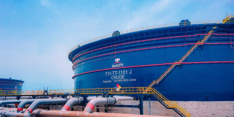 Nigeria: IPMAN Suspends Petrol Loading at Dangote Refinery, Marketers Shift to Higher-Cost Depots