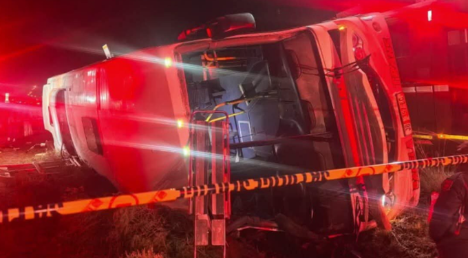 Sixteen People Die as Bus Overturns in South Africa