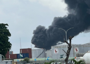 (VIDEO) BREAKING: Bono Energy Tank Farm Explodes in Apapa, Lagos