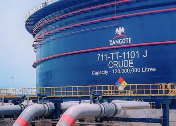 NIGERIA: Dangote Refinery Begins Free Petrol Delivery to Six States, FCT