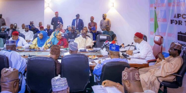 Nigeria: Uzodimma Inaugurates 276-Member APC Campaign Team Ahead of Osun Governorship Poll