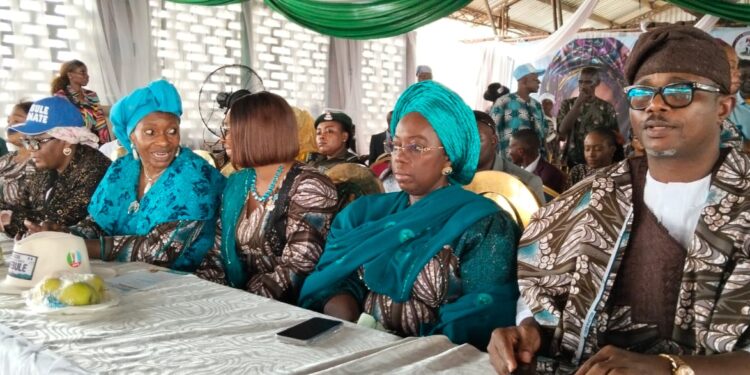 Nigerian Senator Adebule Disburses ₦200 Million to 2,000 Lagos West Constituents, Endorses Tinubu for Second Term
