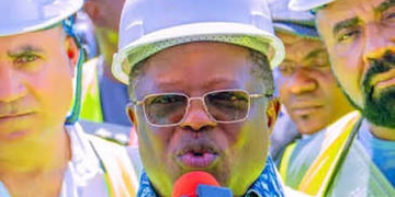 NIGERIA: Minister of Works to Inspect Benin-Asaba Road Over Gridlock