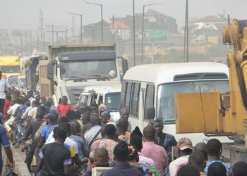 NIGERIA: Kara Bridge Repairs Trigger Massive Gridlock on Lagos-Ibadan Expressway